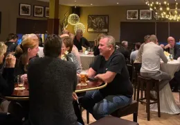 Nieuwjaarsborrel met pizza!