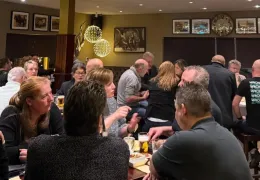 Nieuwjaarsborrel met pizza!
