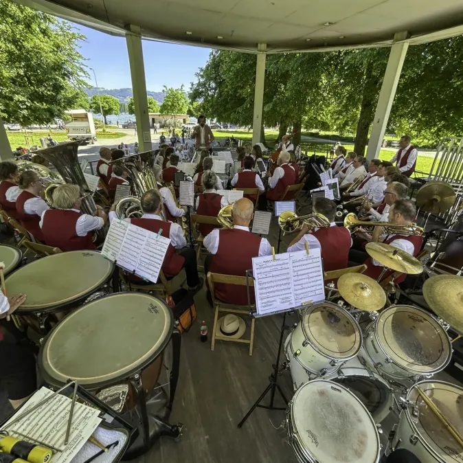 Wie is de echte Diva van Zwaag?